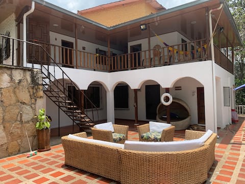 Estate with spectacular climate near Bogota!