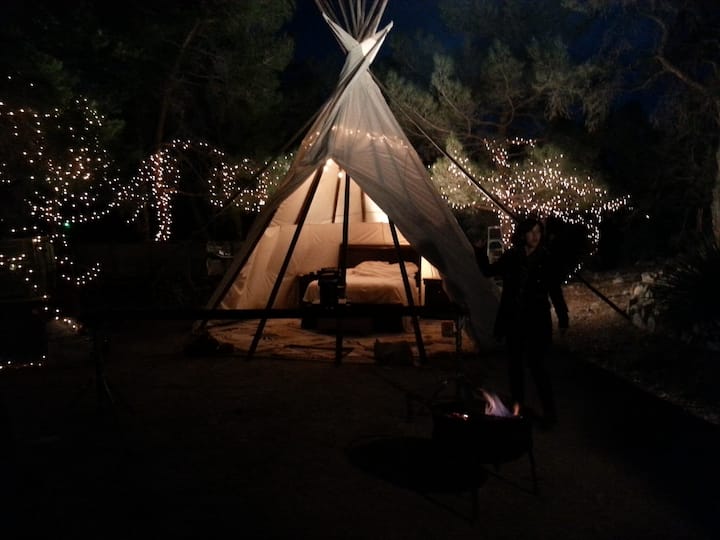 Top 4 Glamping Spots In And Near Las Vegas, Nevada - Updated | Trip101