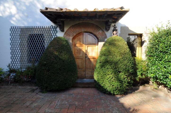 Tuscan Villa, shared Pool Parking 3km@Uffizi gallery image 5