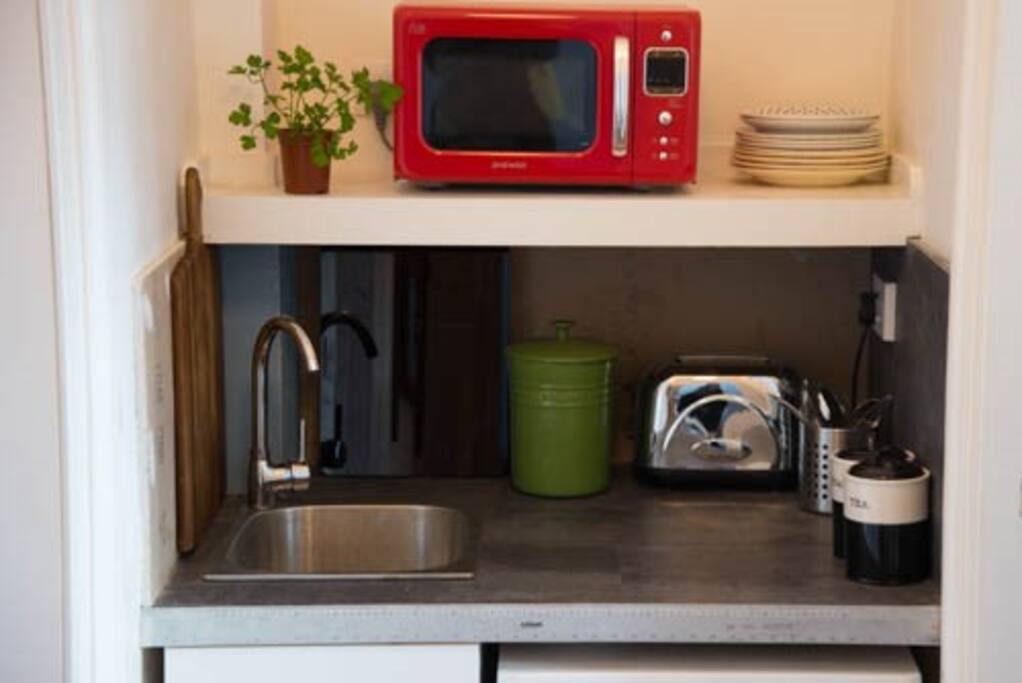 Kitchenette