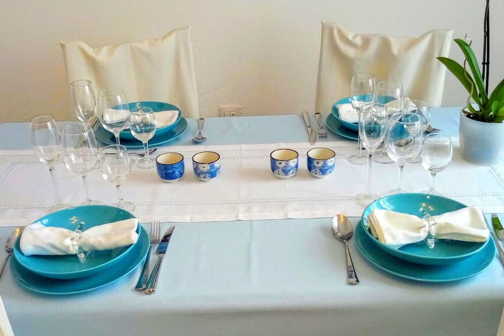 Dinning Table