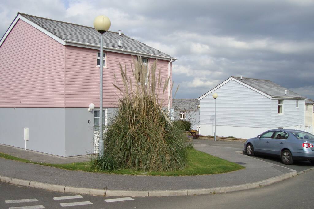 The Detached 4 Bed Villa