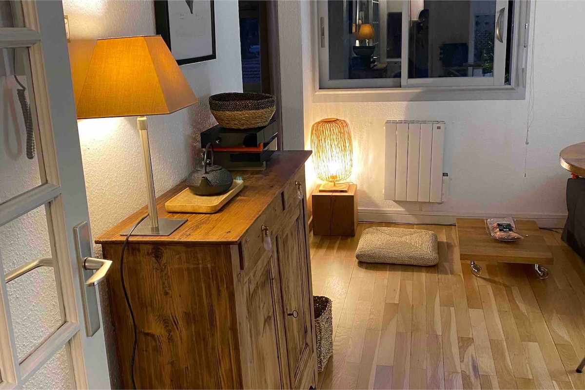 Popular Airbnb listing: 28 m2 apartment, 2 people in Lyon 5e Arrondissement