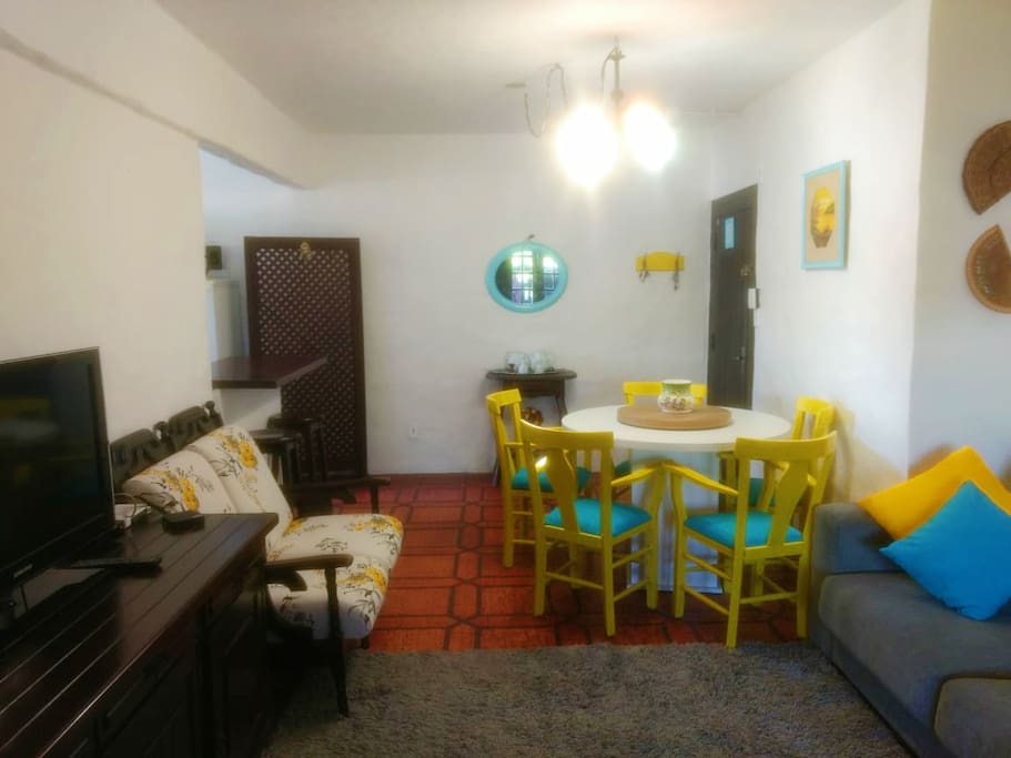 Sala de jantar e estar