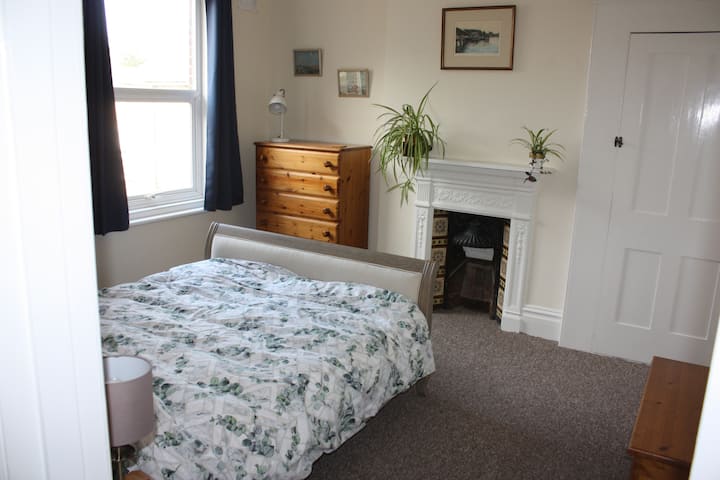 ห้องนอนหลัก