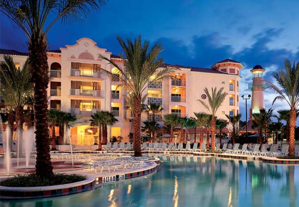 1 of the 4 heated outdoor pools
