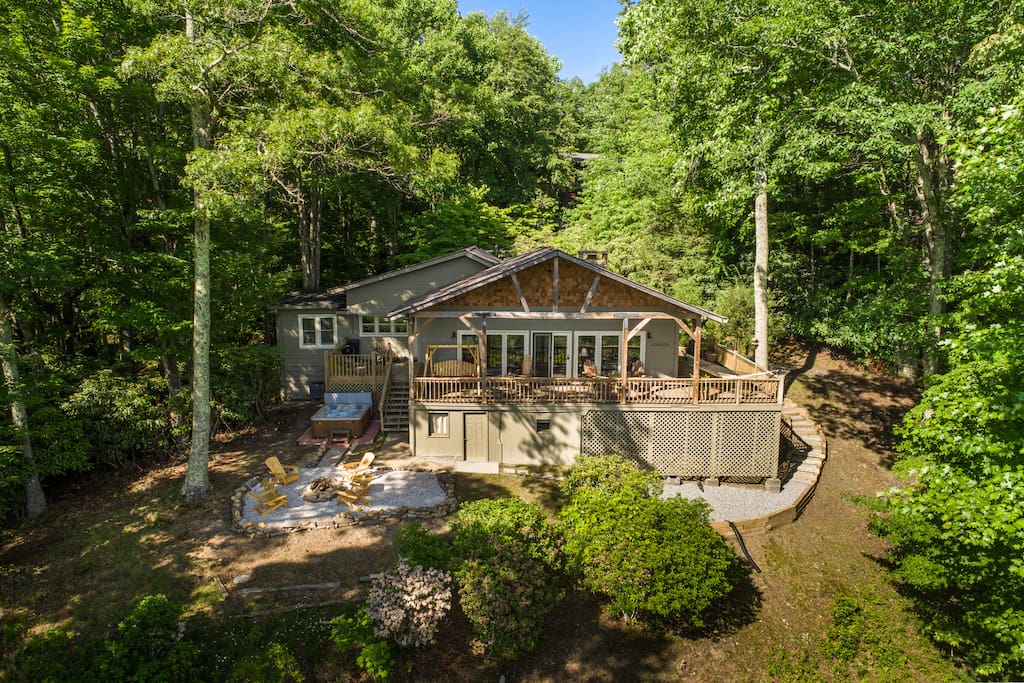 Yeehaw Lodge Cozy Cabin With Million Dollar Views 3 Bedrooms 2