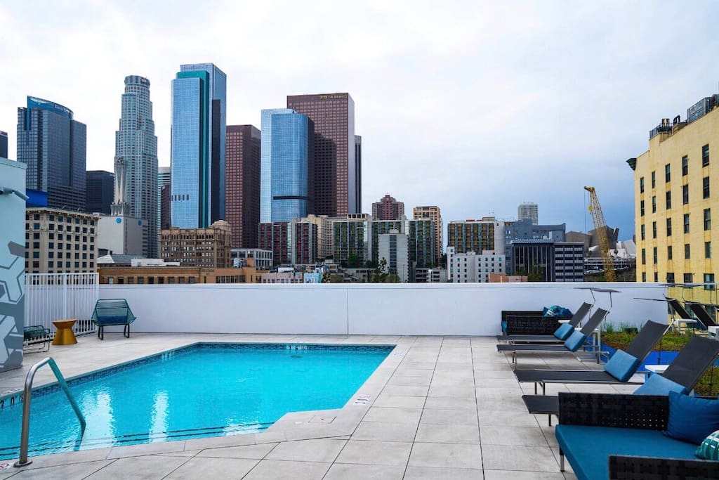 Rooftop pool