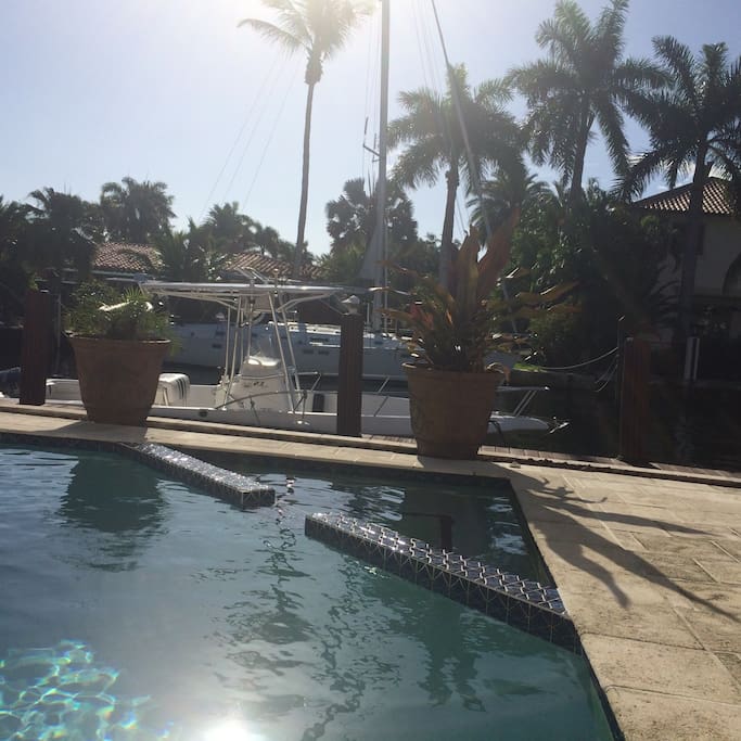 Relax poolside and watch the yachts go by....