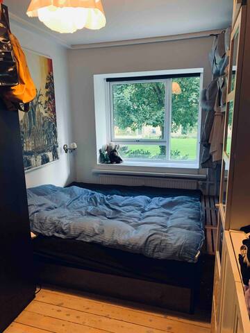 Skøn lejlighed i stuen gallery image 2