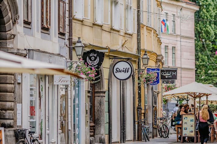 AB Ljubljana managed Airbnb listing 1