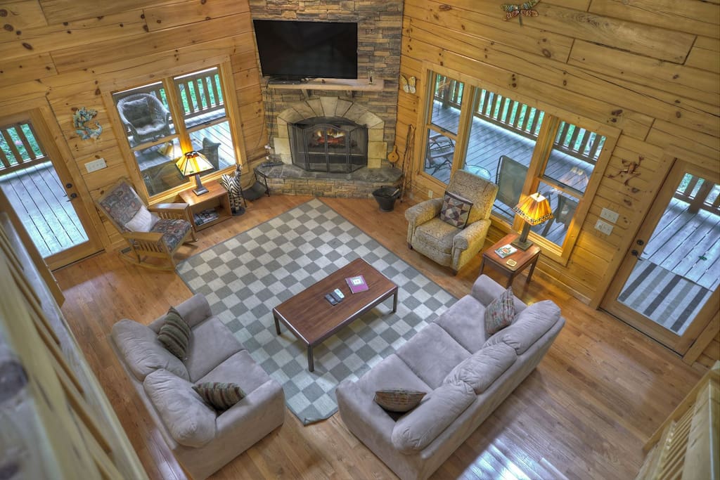Mountain Blessing - View of Living Area