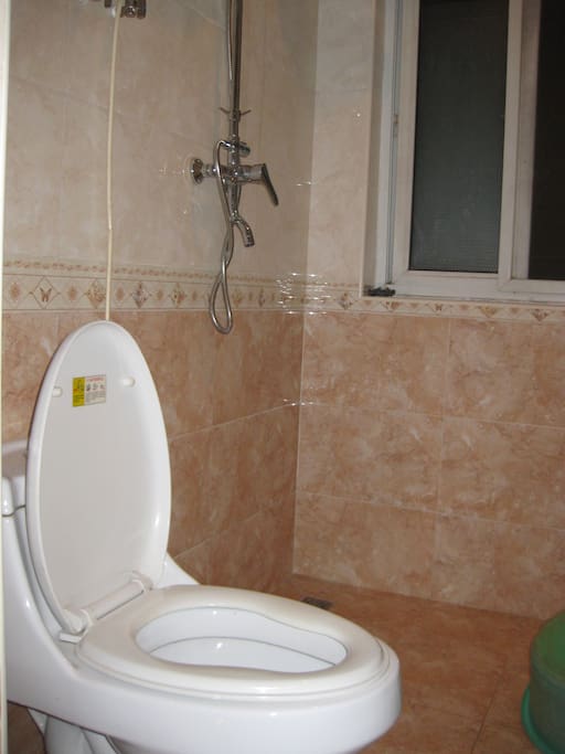 bathroom1