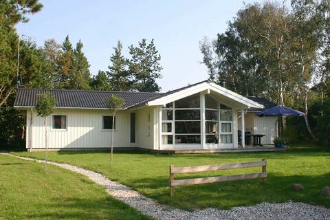 10 person holiday home in græsted