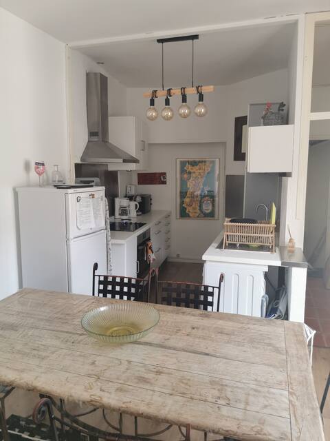 Lovely 2 bedroom village home 20 min from Monaco