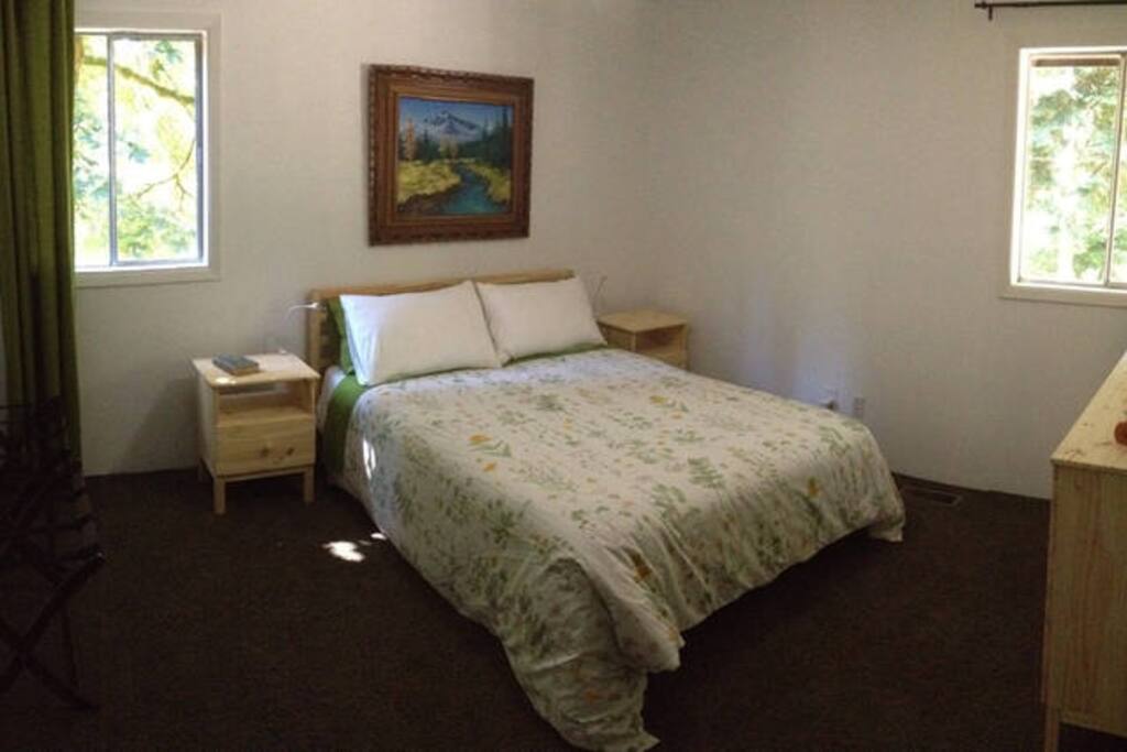 Queen Bedroom #1