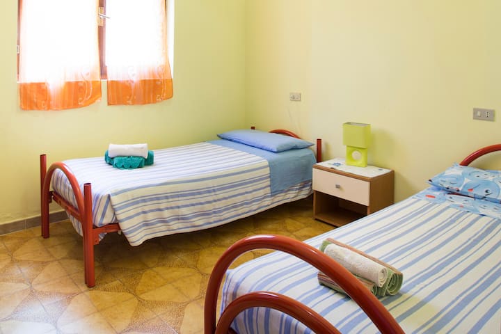 Habitación pequeña para niños