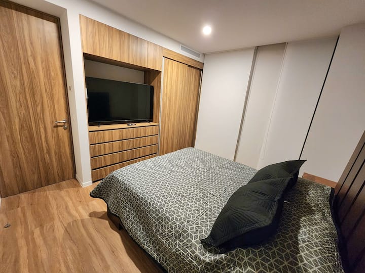 غرفة النوم 2