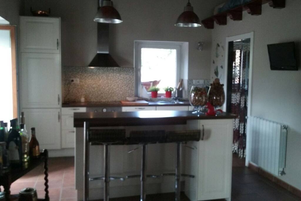 cocina integrada en salón 80m