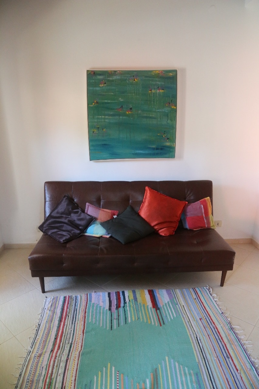 Suite piso terreo, com sofa cama