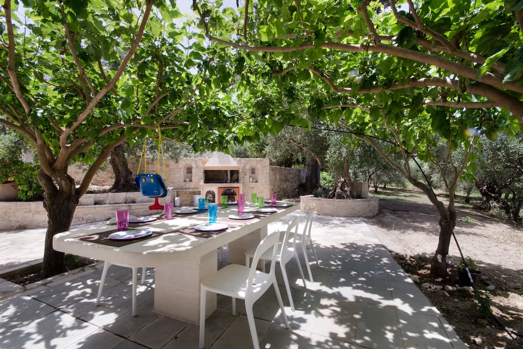 Dinning at the garden