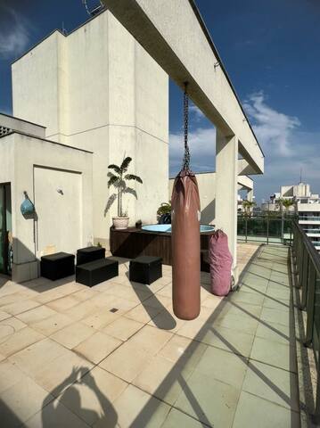 Cobertura duplex no Rock in Rio a 15 min da praia! gallery image 5