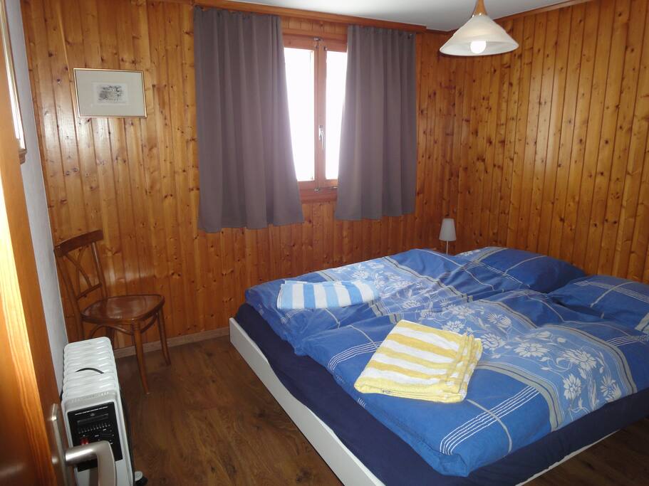 Schlafzimmer
Bedroom