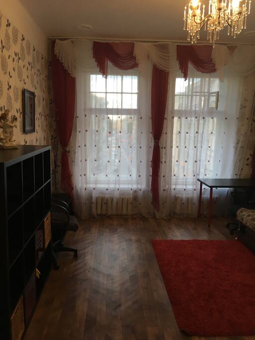 Big bright room with excellent view