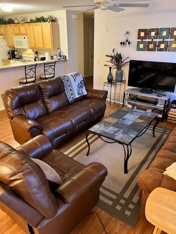 Patio Villa 2 Bedroom , 2 Bath - The Villages, FL