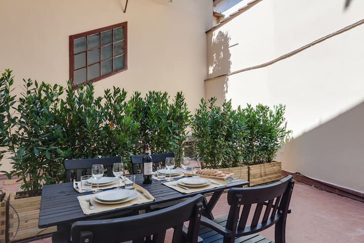 Ginori Terrace 5 min from Duomo with elevator