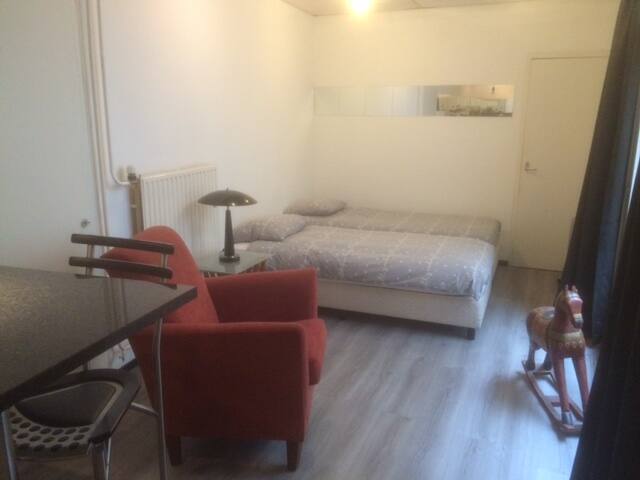 Empire Studio's - studio 1.