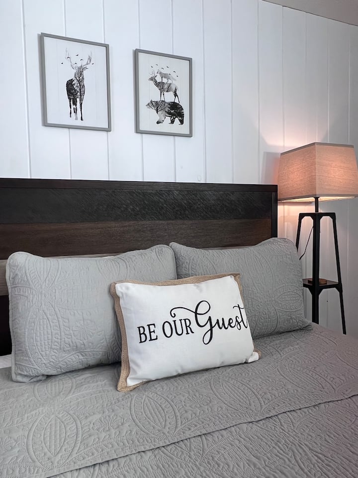 Საწოლი 152 × 203 სმ 