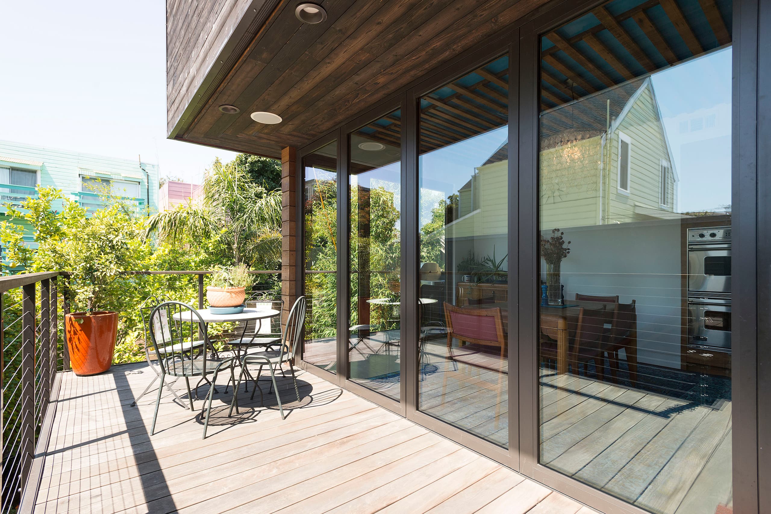 Home in San Francisco · ★4.94 · 3 bedrooms · 4 beds · 2 baths - Image 49