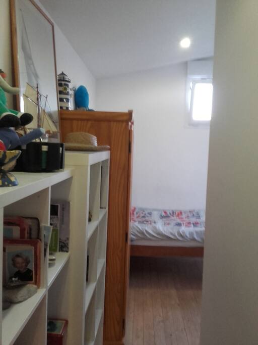 entrée de la chambre