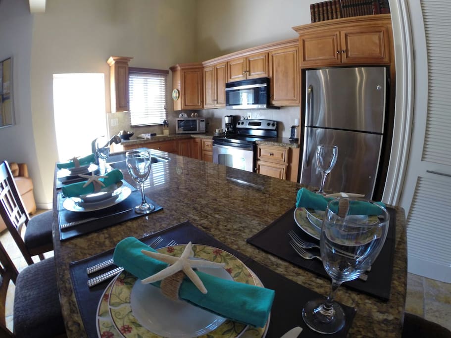 Amazing full kitchen!