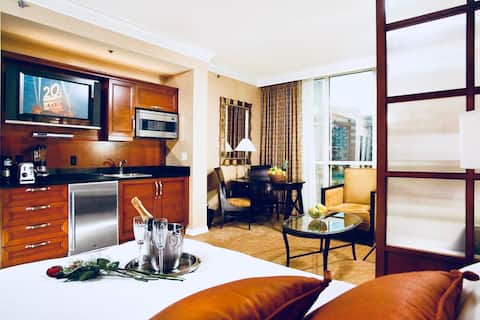 MGM Signature Penthouse Level NO resort fees