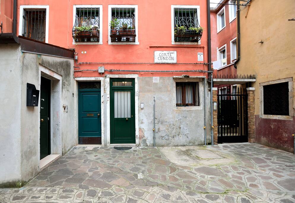 Casa Cendon, location tutta veneziana