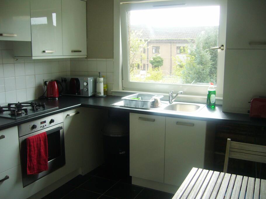 Fully equipped kitchen