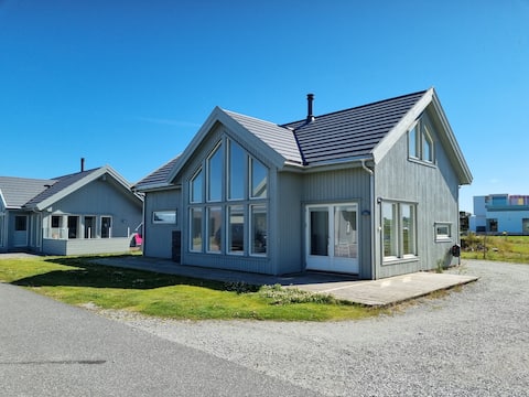 Newer vacation home at Borestranden. 5 bedrooms.