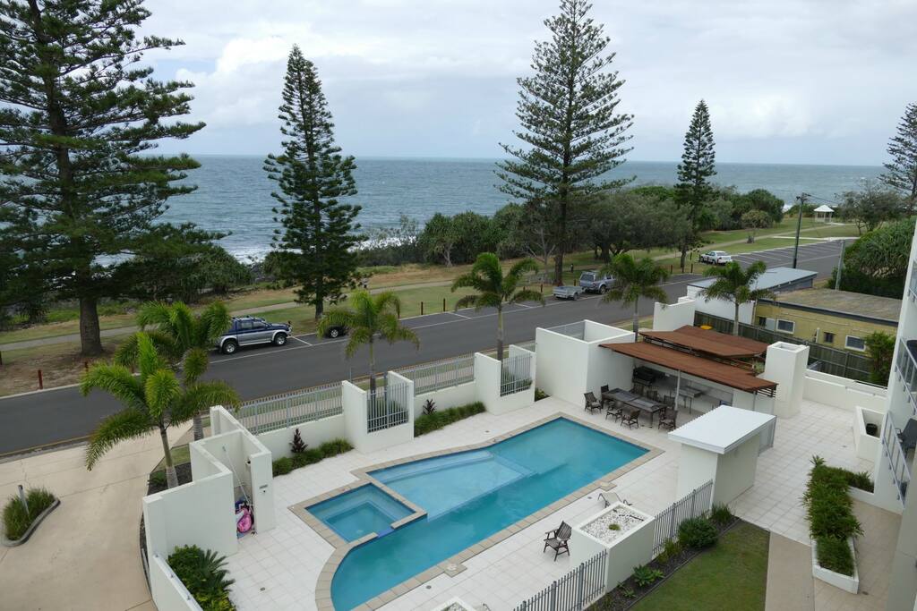 Resort style pool, out BBQ facilities and amazing ocean views