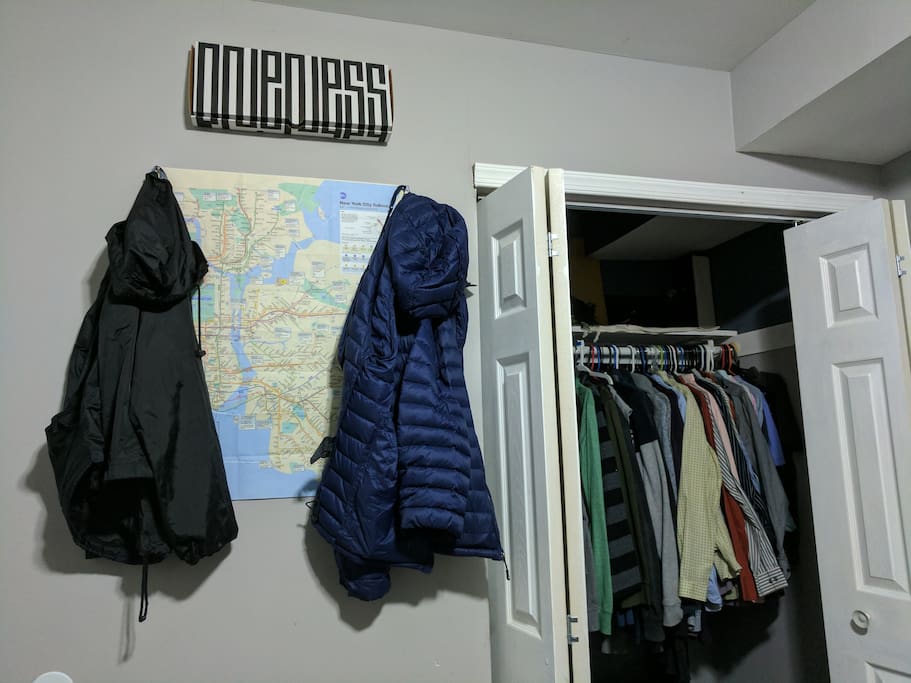 Hang your coats (2x)