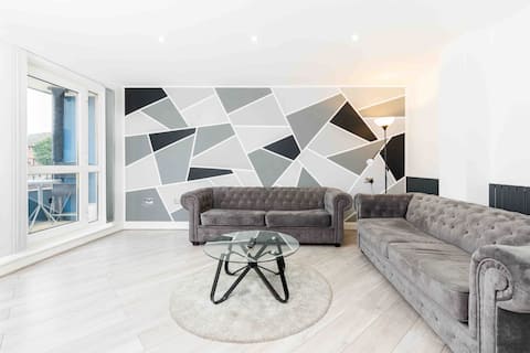 Top performing Airbnb: (Cozy Stay in Birmingham by the Canal ) in Jewellery Quarter