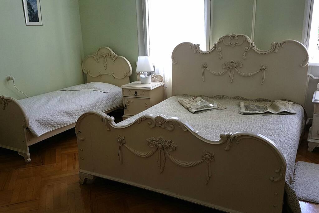 bed room