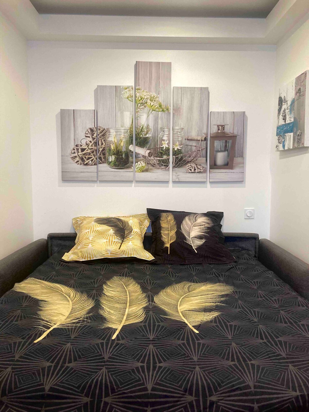 Top Airbnb: Lorgues – Air-conditioned apartment, sleeps 2–4 in Lorgues