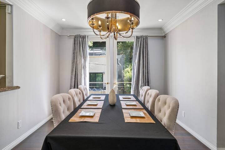 115 Upscale Dream Luxurious Villa -Pool! ALE Ready gallery image 5