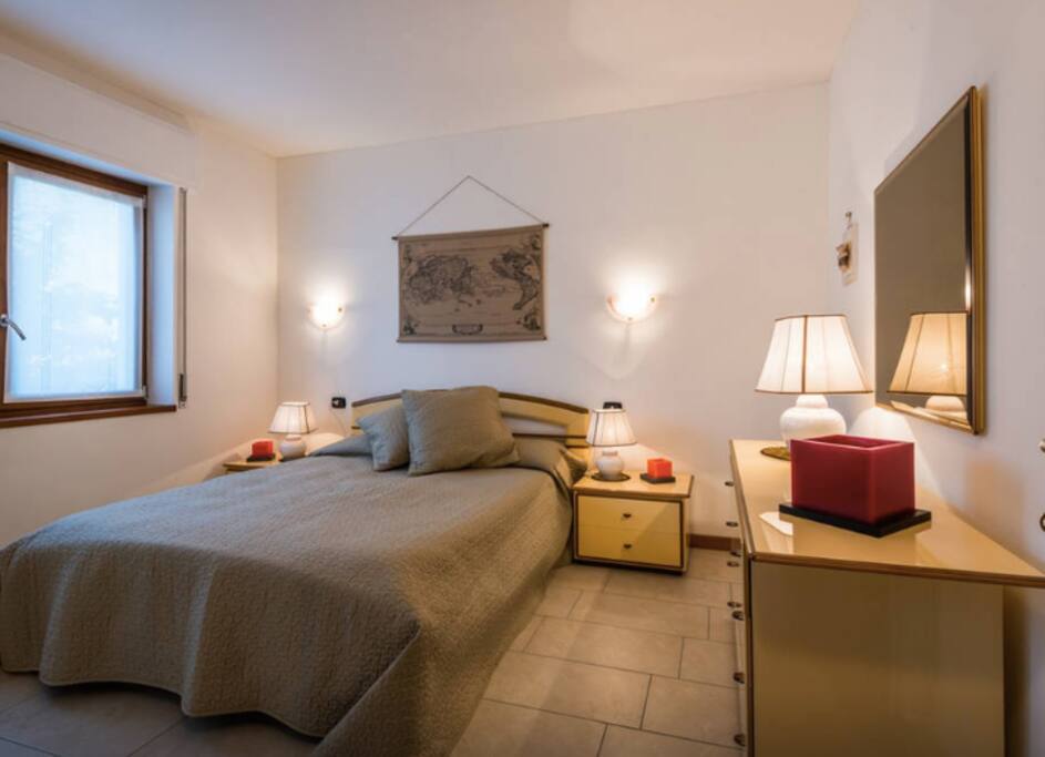 Spacious, comfortable bedroom