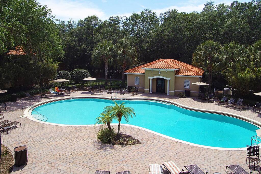 Heated Swiming Pool View