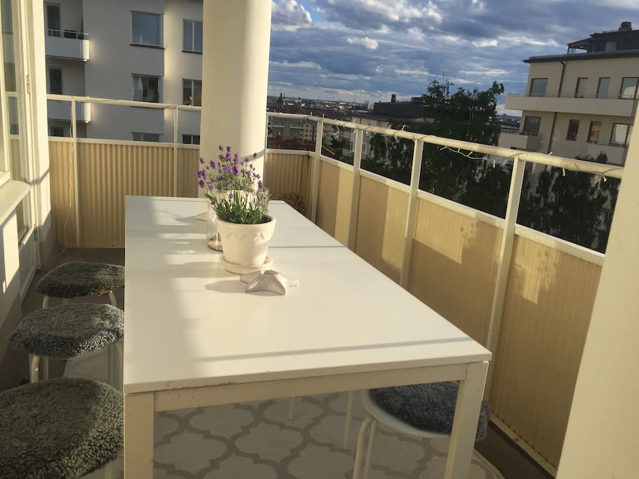 The balcony