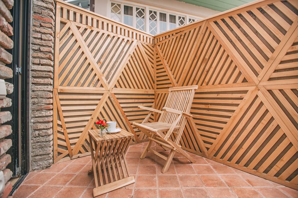 STANDARD DBL/TWIN ROOM #1 PATIO