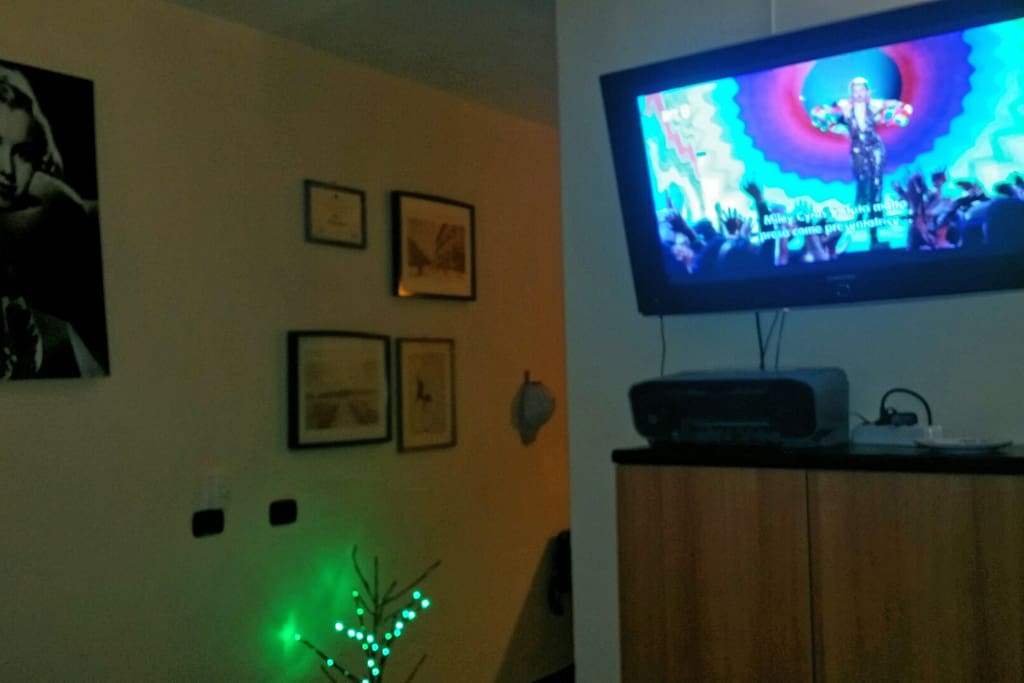 Televisore 52 pollici